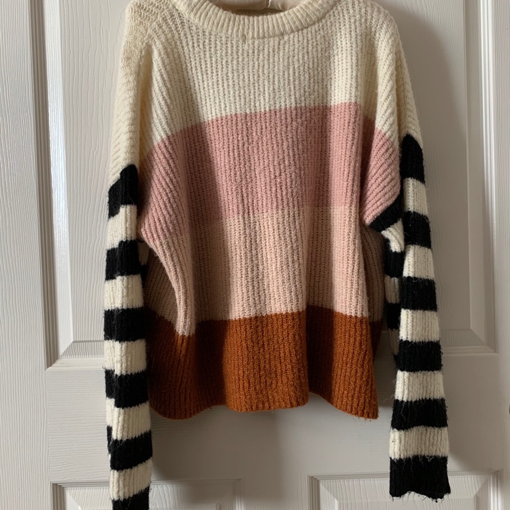 Urban Outfitters Truly Madly Deeply Sweater